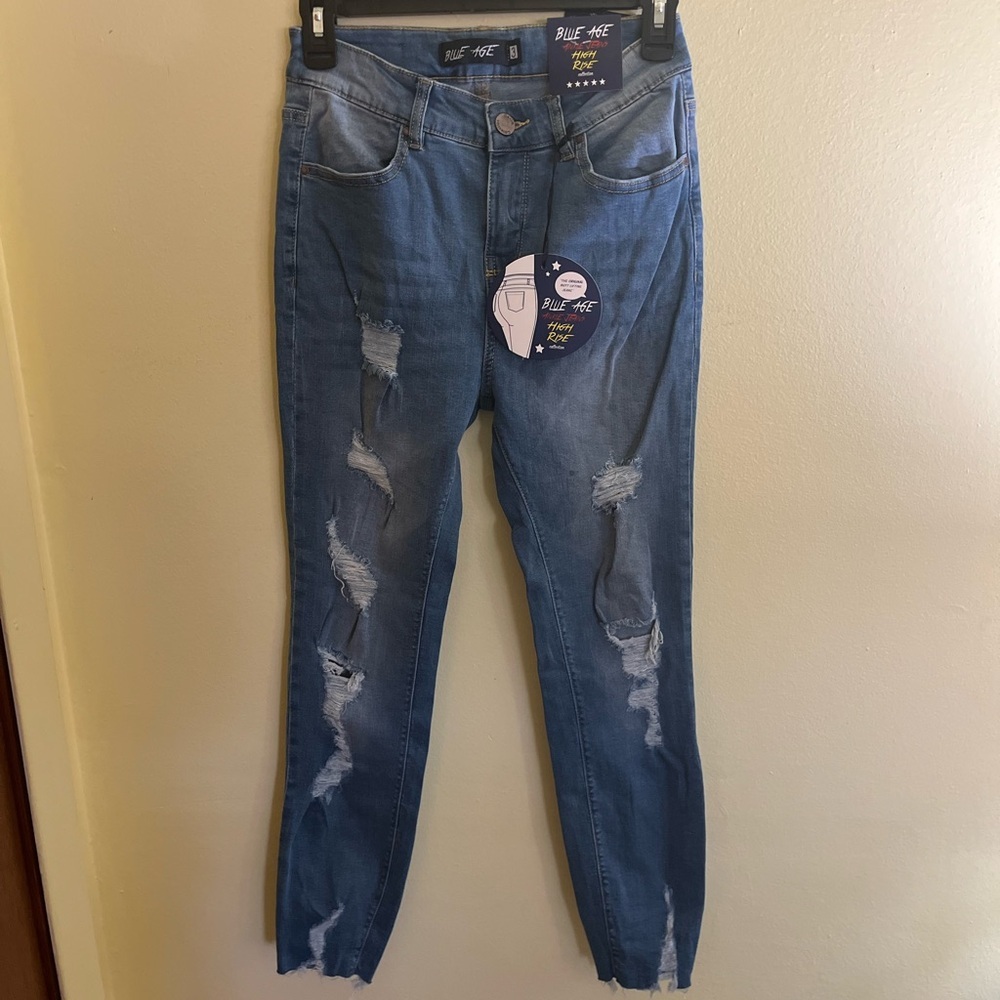 Blue Age High Rise Women's Distressed Blue Jeans Size 3 NWT